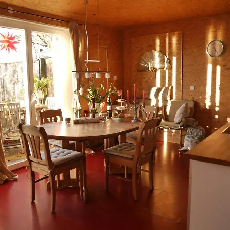 Atelierhaus Am Pilsensee * הרשינג אם אמרזי